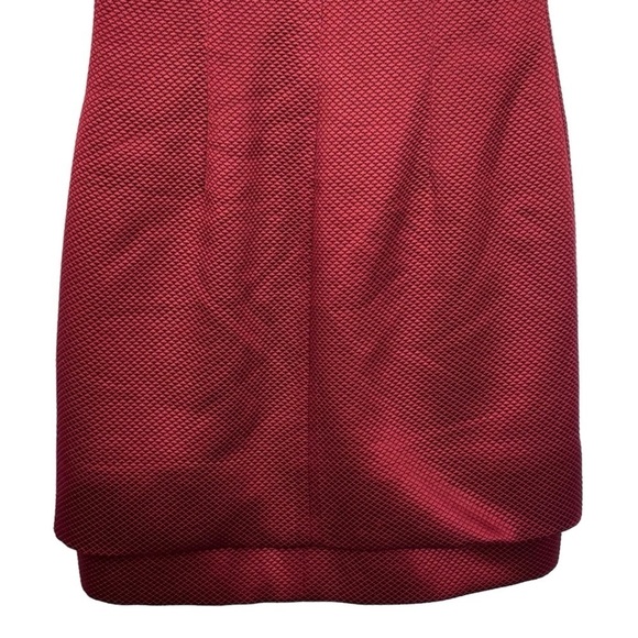 DARBY SCOTT TIERED SQUARE NECK SHORT SLEEVE JACQUARD RED HOLIDAY COCKTAIL DRESS - Picture 9 of 14